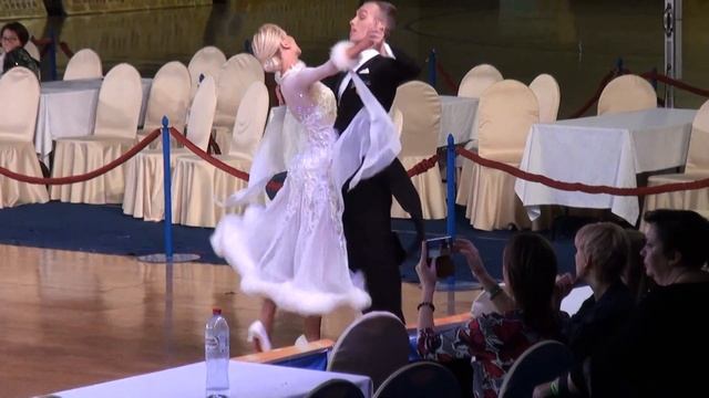 Плешков Дмитрий - Кульбеда Анастасия Quickstep WDSF INTERNATIONAL OPEN STANDARD Кубок Олимпа - 201 смотреть онлайн
