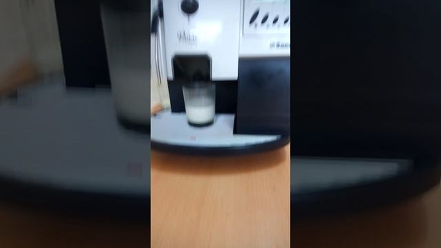 Работа моей кофемашины Saeco Royal Professional смотреть онлайн