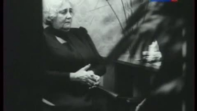 Тогда я не плакала...У войны не женское лицо смотреть онлайн