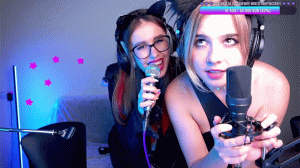 Ирина Аллегрова - Угонщица. Исполняют Любовь Толкунова и Lady Leo.