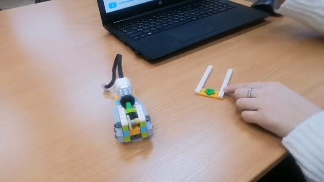 Видеозанятие для 3 группы (первый год обучения). "Цикл". смотреть онлайн