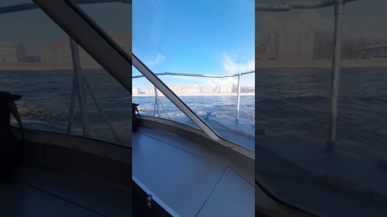 Снял красату на камеру когда ехал в Метеоре смотреть онлайн