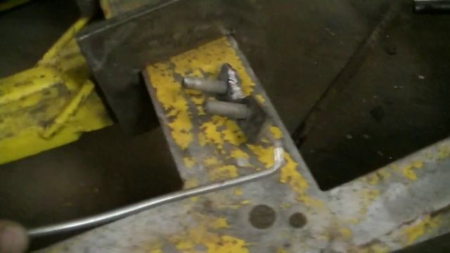 Как вытянуть переднюю стойку кузова . Приспособление НОУ ХАУ смотреть онлайн