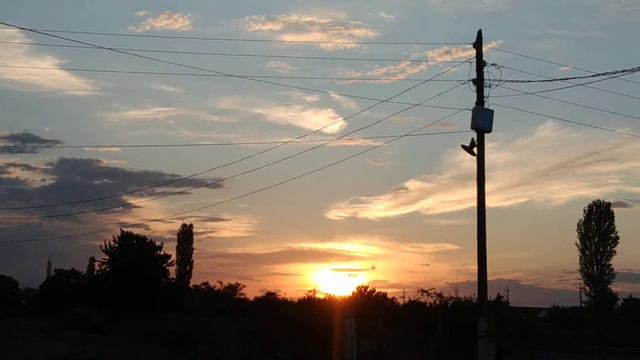 Съемка на Iphone 11. Красивый закат ° Shooting on Iphone 11. Beautiful sunset смотреть онлайн