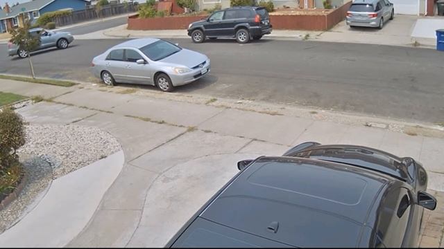 Stealing CCTV Footage | Surveillance Cameras Caught Theft смотреть онлайн