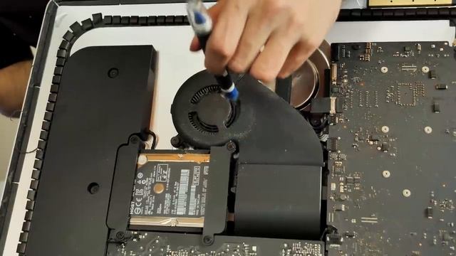 The $30 iMac Restoration смотреть онлайн