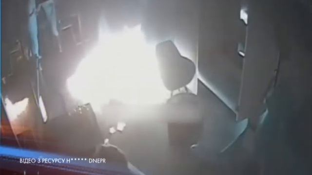 "Коктейлі Молотова" у кав'ярні Дніпра: хто замовив підпал? смотреть онлайн