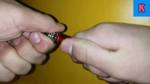 Как вставлять батарейки в лазерную указку?