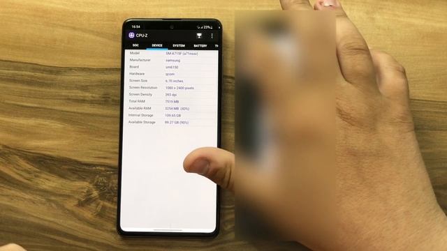 Google Pixel 6 vs Samsung Galaxy A71 смотреть онлайн