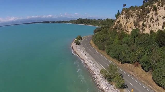 A grand tour of South Island NZ rent a classic Alfa Spider, Saab and Jaguar XK8 convertibles! смотреть онлайн