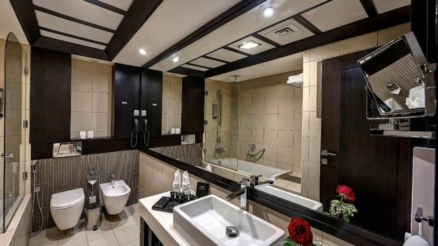 Raintree Rolla Hotel, Dubai, United Arab Emirates смотреть онлайн