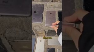 1000 АЙФОНОВ закатали в ЦЕМЕНТ!