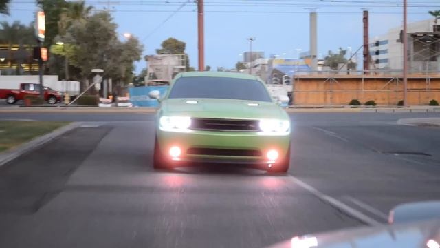 Dodge Challenger R/T - Oracle Colorshift 2.0 LEDs - Custom Lighting смотреть онлайн