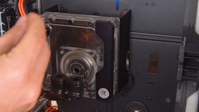 ULTIMATE $10000 Water Cooled Workstation PC Build - 2080 ti + i9 10980xe смотреть онлайн