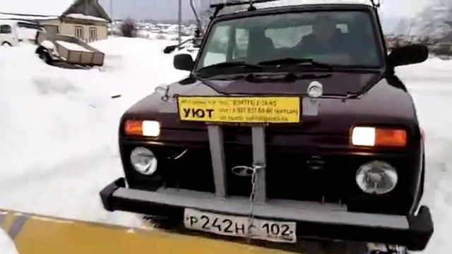 Отвал на Ниву, УАЗ и другие авто. Эксплуатация, чистка снега. смотреть онлайн