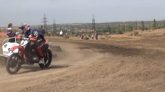 Мотокросс 2014 Красный Сулин смотреть онлайн
