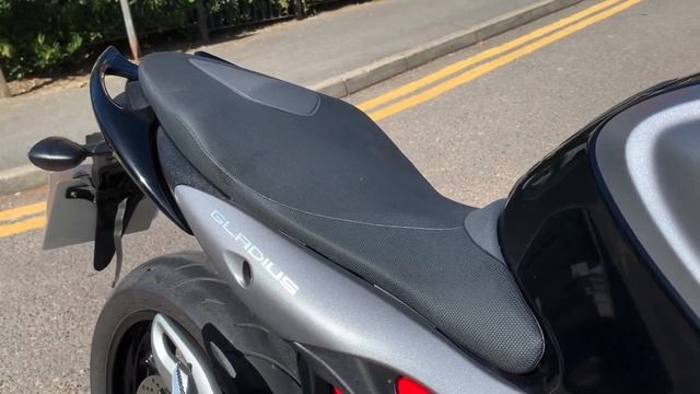 2014 Suzuki Gladius SFV 650