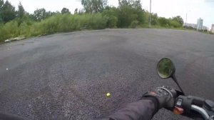 Работа сцеплением при маневрировании на малой скорости на мотоцикле. Подробная версия.