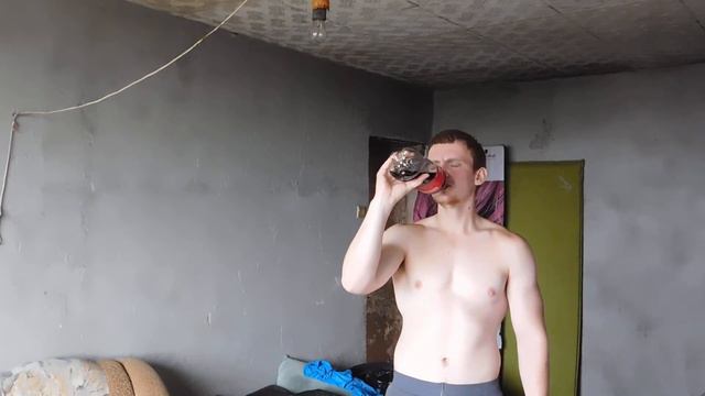 Возможно ли выпить 1,5 литра колы залпом ??? смотреть онлайн