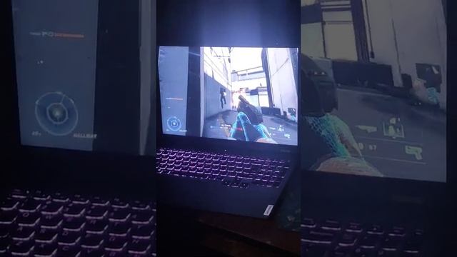 Katarn343 jugando Halo Infinite en su computadora por 10 segundos. смотреть онлайн