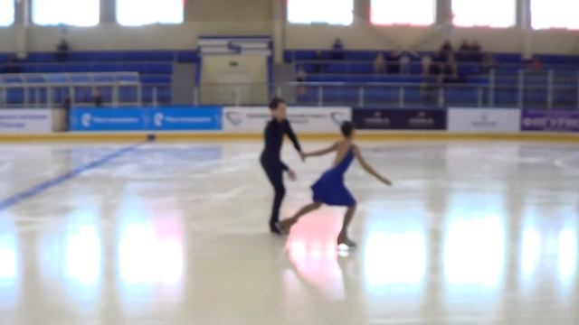 Серина Анжелика и Богданов Эдуард. Cоревнования Памяти ЗТР Ксенофонтова. 28.04.17. КМС Танцы КП смотреть онлайн