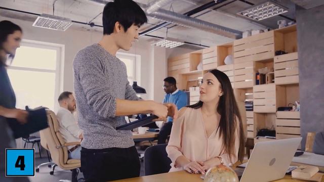 How to become a Small Talk MASTER 💥(10 Powerfull Tips) 🤯 смотреть онлайн