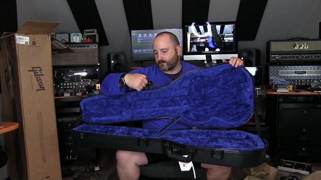 Gibson Deluxe Protector SG Case Unboxing смотреть онлайн