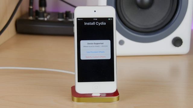 NUOVO Jailbreak iOS 9.3.5 su iPhone 5c, 5, 4s, iPad 4, 3, 2 & iPod 5g - Phoenix Jailbreak смотреть онлайн