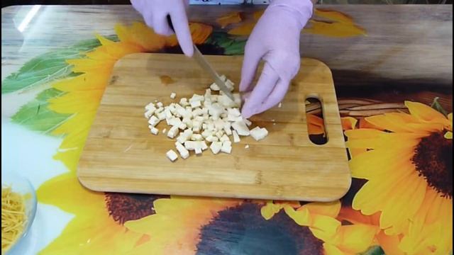 С таким супчиком голодным не останешься.....