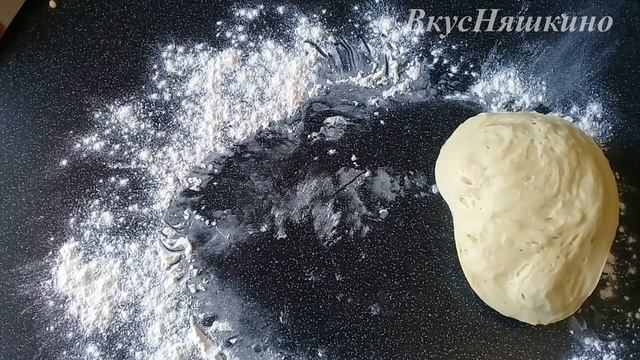 Вкусные воздушные булочки с изюмом и корицей смотреть онлайн