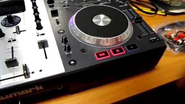 Numark MixDeck - обзор, тест от DJ-дуэта "Пиратское Радио" смотреть онлайн
