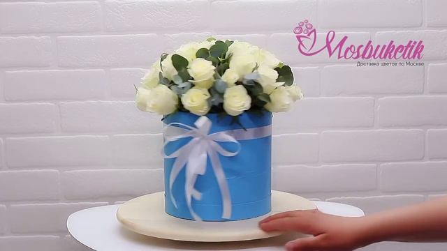 Букет из 29 роз в коробке недорого, доставка по Москве!