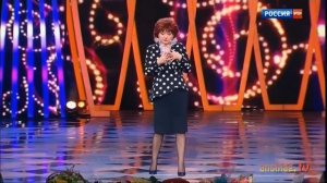 Елена Степаненко. У светофора.