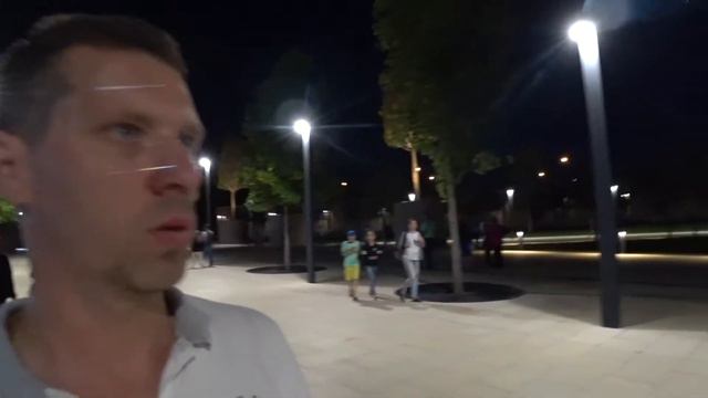 Весь день в дороге || Вечер в Парке смотреть онлайн