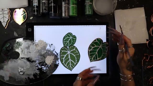 HOW I PAINT ON GLASS! (Using enamel paints) смотреть онлайн