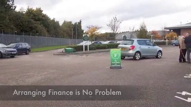 SKODA FABIA DIESEL HATCHBACK (2010) 1.6 TDI CR SE 5DR - SP60VWE смотреть онлайн