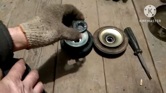 VW. Опору амортизатора лучше поменять,или как сделать вечными поворотные подшипники опор.