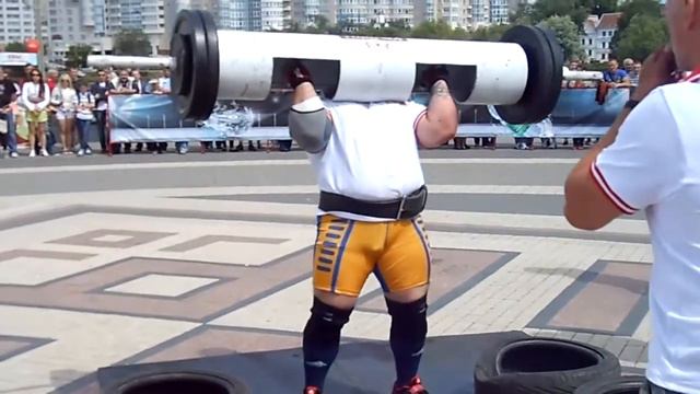 KRINICA MINSK STRONGMAN CUP - 2014, Виталий Михеев - логлифт -170кг. смотреть онлайн