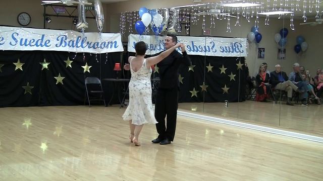 Rumba - Historia de un Amor - 10th Anniversary - Blue Suede Ballroom Dance Studio смотреть онлайн