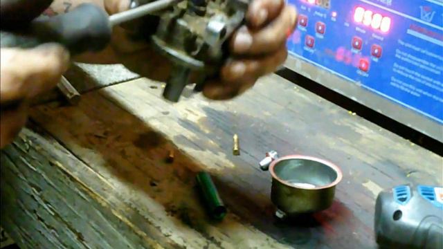 Unseize any engine | Champion 4500 Generator full repair! смотреть онлайн