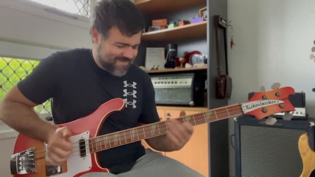 1974 RICKENBACKER 4001 BASS FIREGLO - ANDY'S VINTAGE GUITARS смотреть онлайн