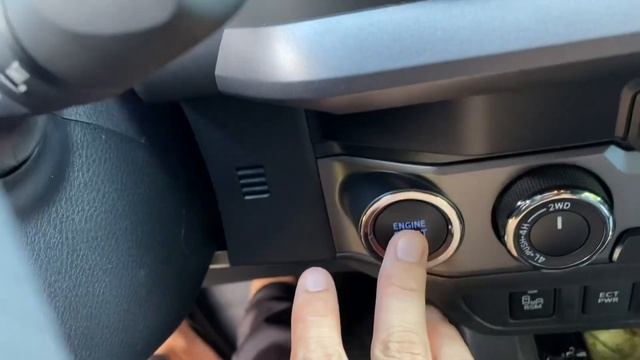 Toyota Owners! - How To Start Your Car With a DEACTIVATED Key Fob смотреть онлайн