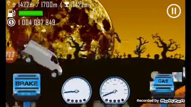Сумашедтшый снегоход едет по крышам!!!!! смотреть онлайн