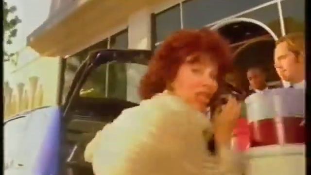 Vauxhall Corsa (B) 2 part car advert - 1995 UK television commercial смотреть онлайн