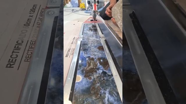 Плиткорез Kristal против керамогранита! смотреть онлайн