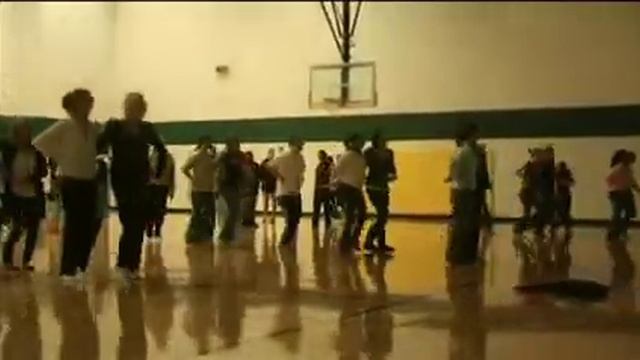 Dutch Dancers смотреть онлайн