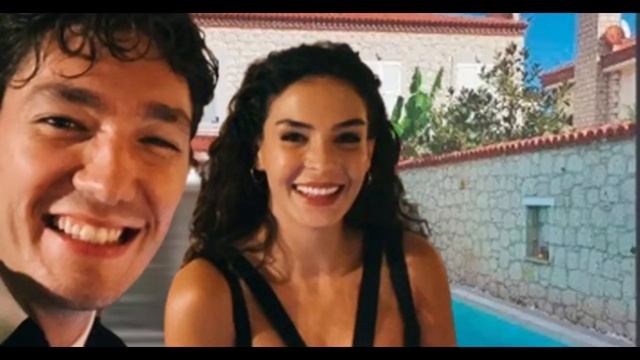 Entrevista exclusiva con Ebru Sahin, Akkiz de la seria de televisión "Destan" @springtv #ebrusahin смотреть онлайн