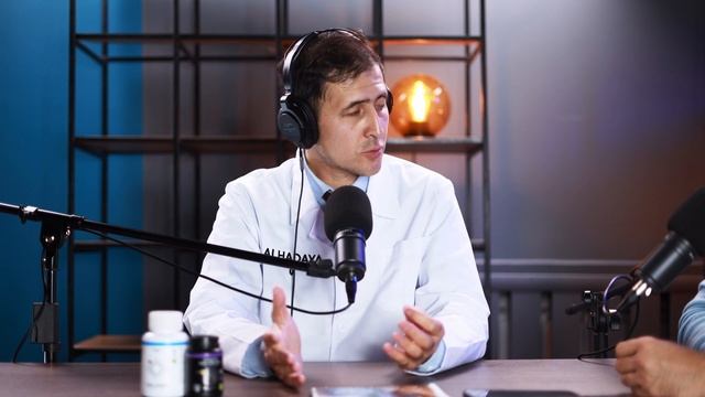Кандидат медицинских наук. Про важность БАДов. Про уникальность Альхадая. Арсен Кусаинов смотреть онлайн