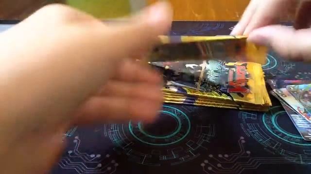 Cardfight Vanguard BT05 Awakening of Twin Blades 10 packs opening смотреть онлайн