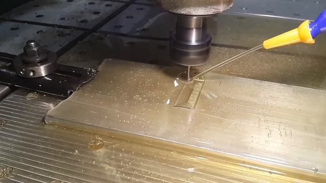 Обработка алюминия, 1 а перая фреза Часть 1 смотреть онлайн